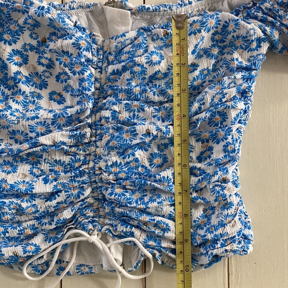 skylar + madison, NWOT Medium Crop Top - Picture 3 of 6